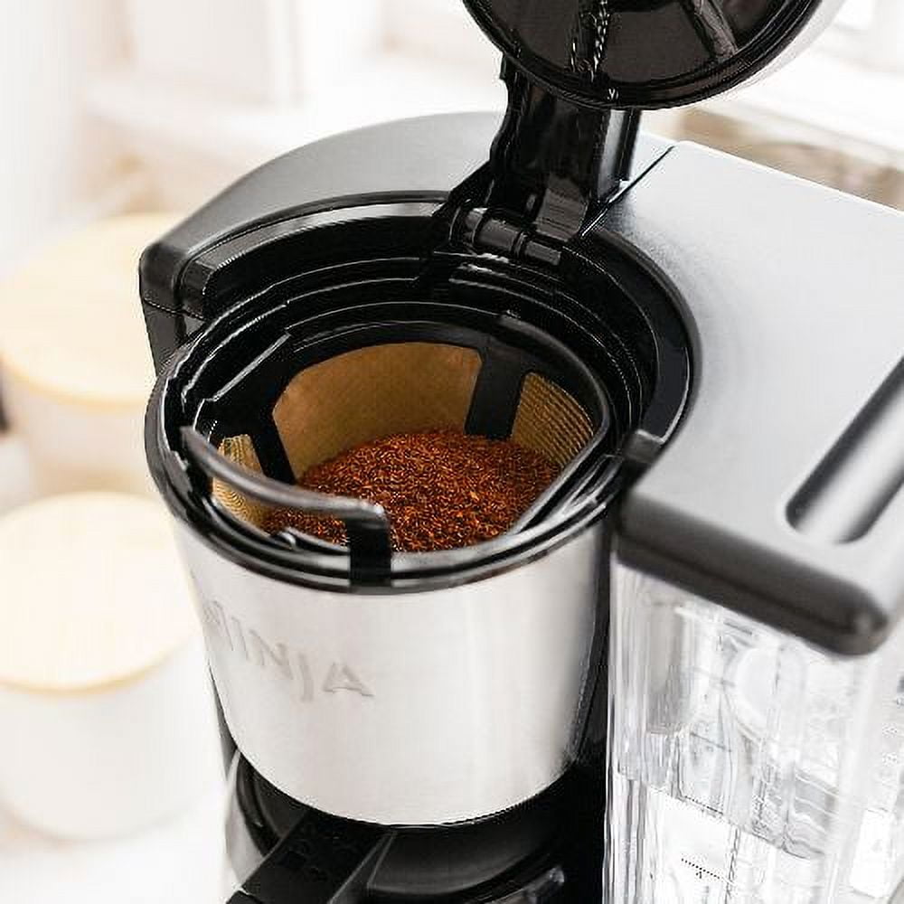 Ninja® 12-Cup Programmable Coffee Brewer CE200
