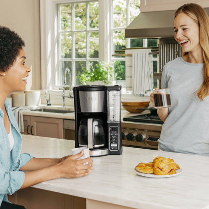 Ninja® 12-Cup Programmable Coffee Brewer CE200